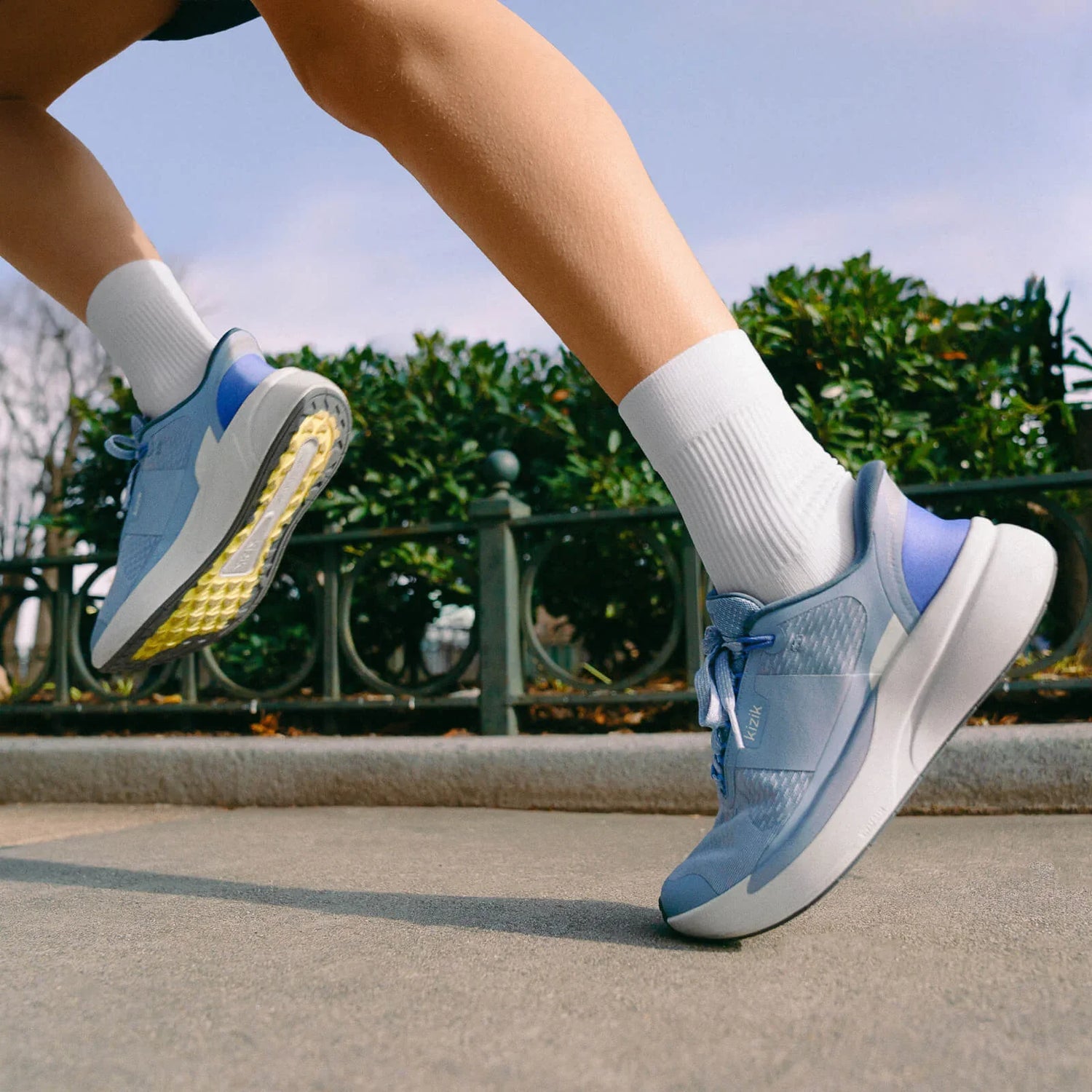 Women's Tennis Shoes
