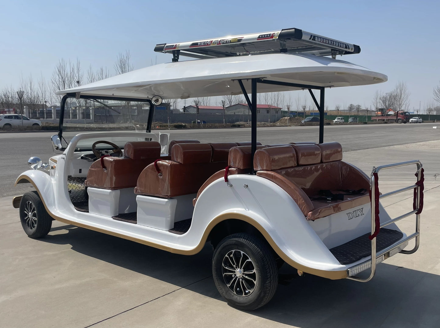 Factory direct sales of classic electric retro cars,  electric sightseeing cars, vintage electric golf cars  UTV