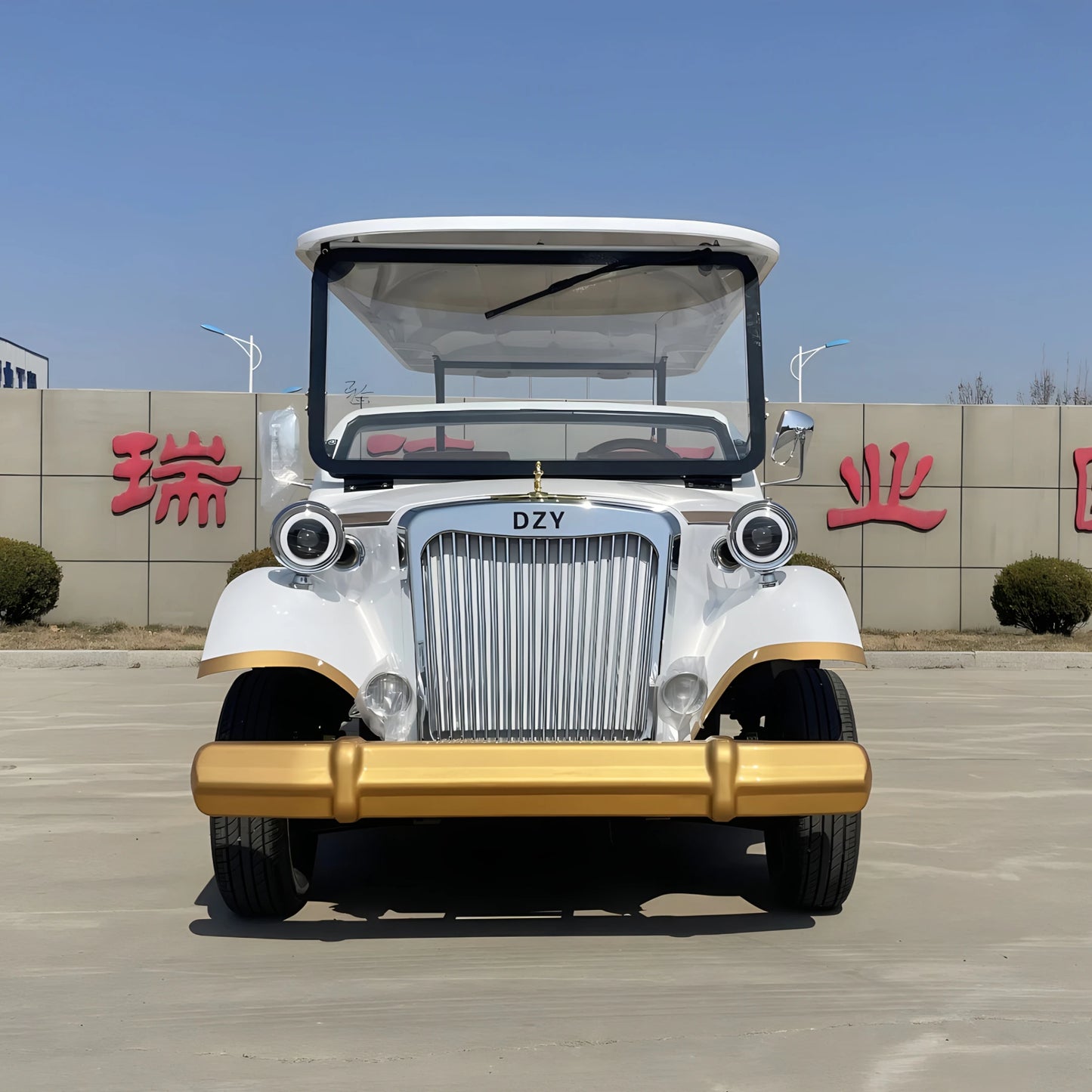 Factory direct sales of classic electric retro cars,  electric sightseeing cars, vintage electric golf cars  UTV