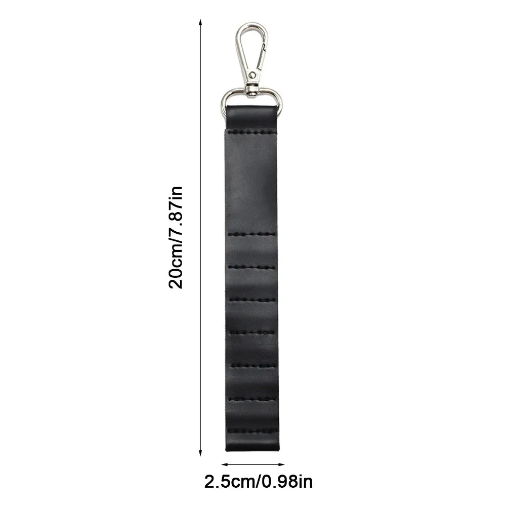 Black Golf Tee Holder 7 Tee Holes Keychain Golf Tee Putter Golf Accessory PU Leather Tees Holder Easy To Hang Organizer