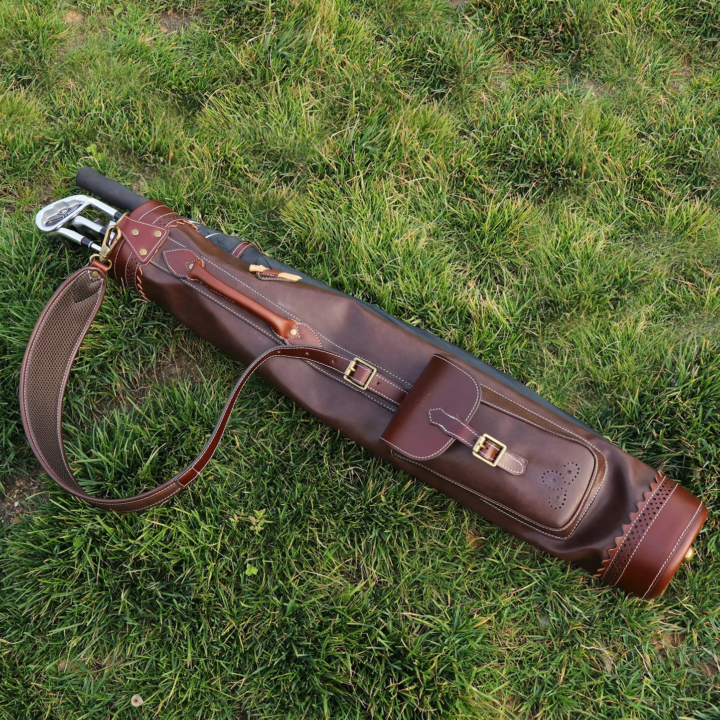 Tourbon Microfiber Leather Golf Club Carry Bag Vintage Pencil Style Sunday Bag for Driving Range Outdoor Brown